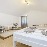 Holiday home Haus In Istrien Direkt Am Plomin