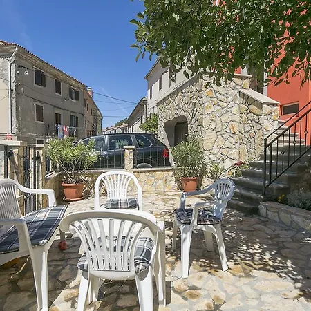 Holiday home Haus In Istrien Direkt Am